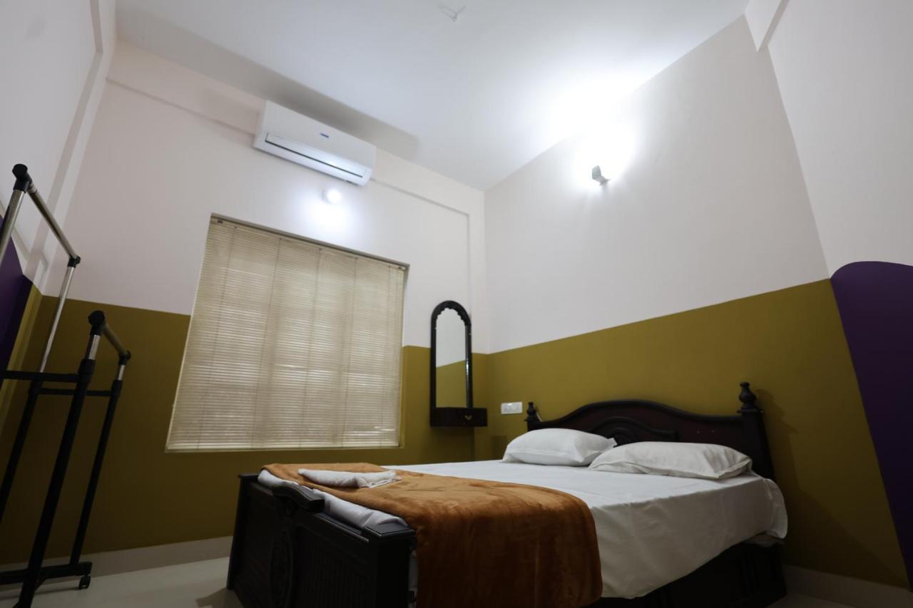 Wayanad Regal Residency Hotel Kalpatta Ngoại thất bức ảnh
