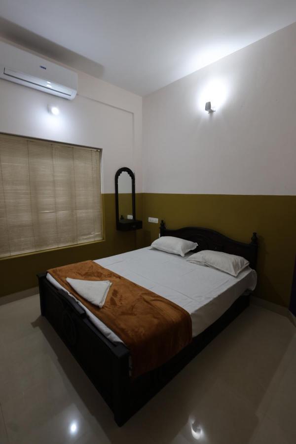 Wayanad Regal Residency Hotel Kalpatta Ngoại thất bức ảnh