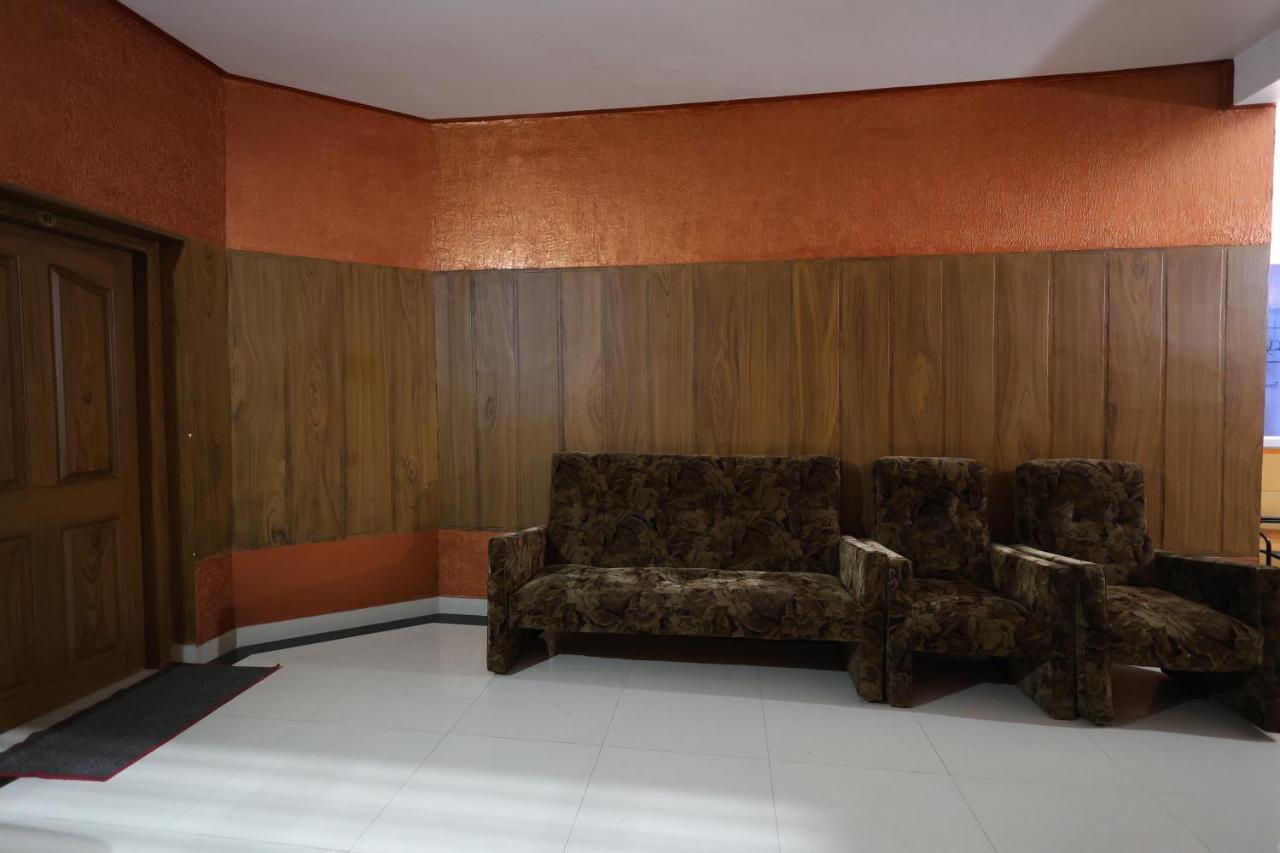 Wayanad Regal Residency Hotel Kalpatta Ngoại thất bức ảnh