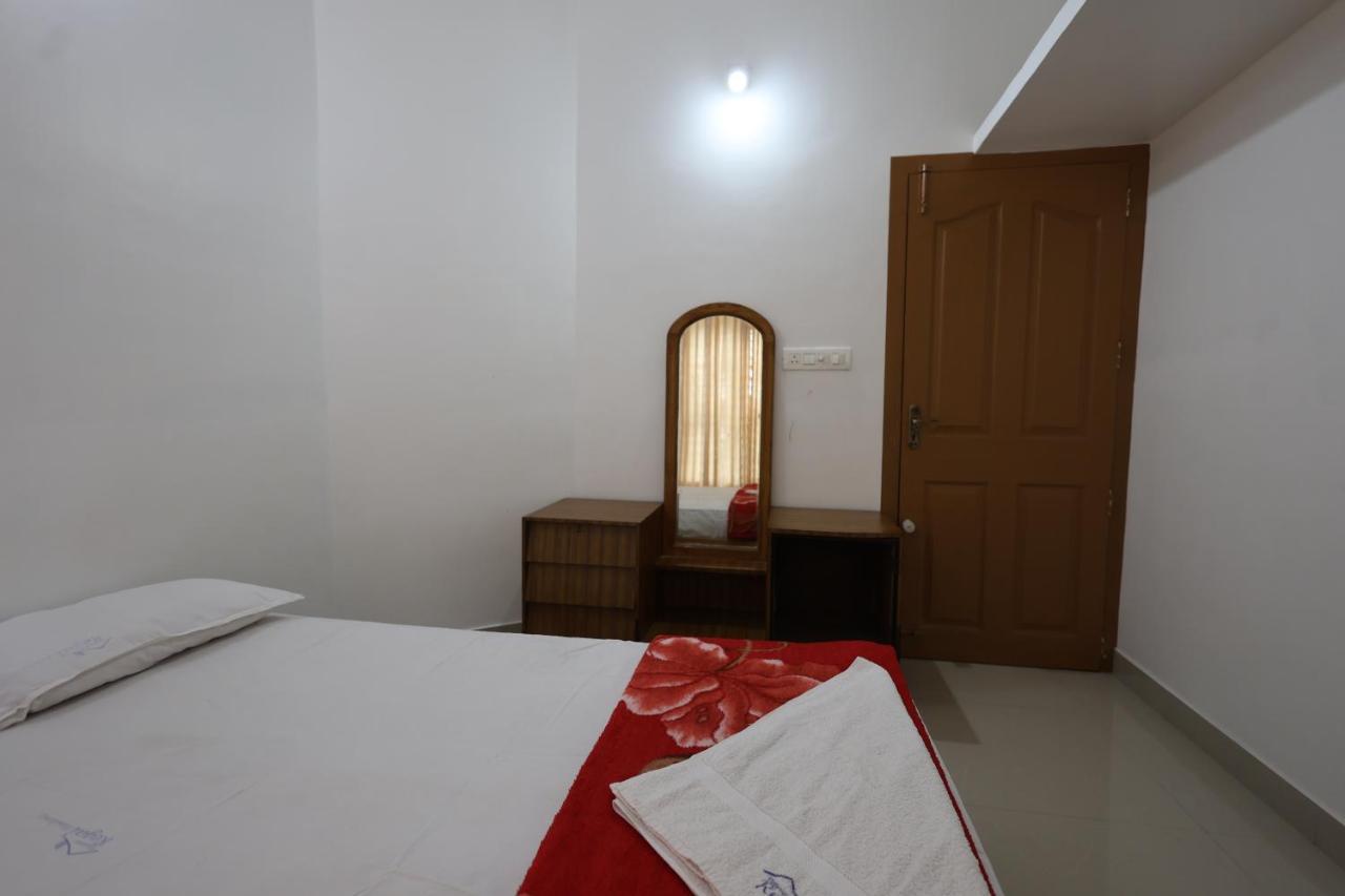 Wayanad Regal Residency Hotel Kalpatta Ngoại thất bức ảnh