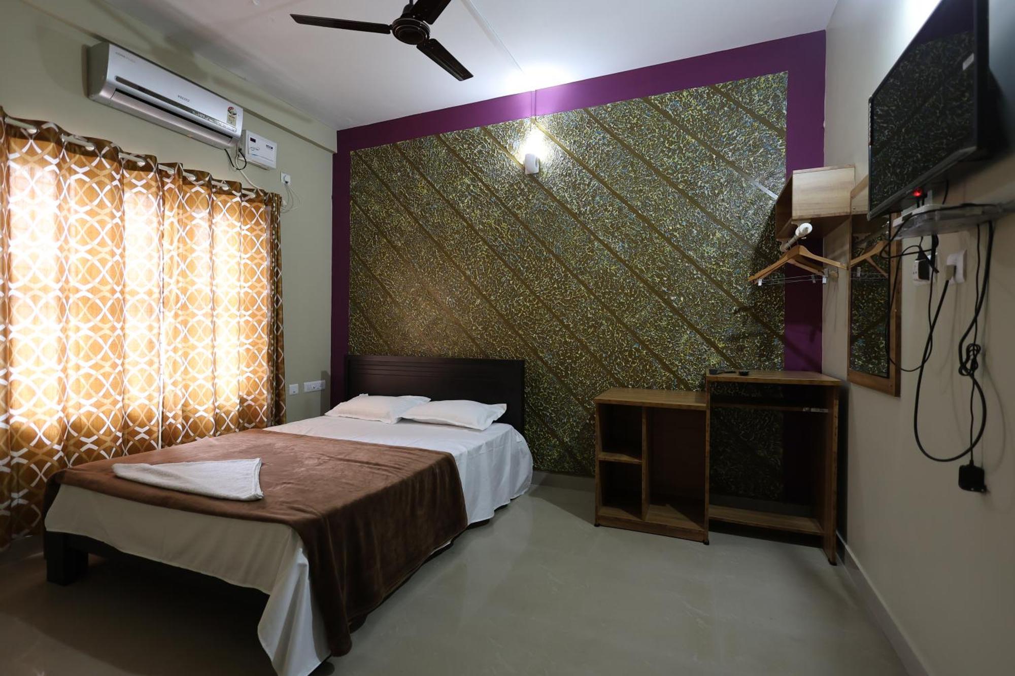 Wayanad Regal Residency Hotel Kalpatta Ngoại thất bức ảnh